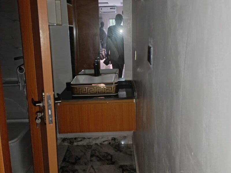 A well finished and furnished studio apartment