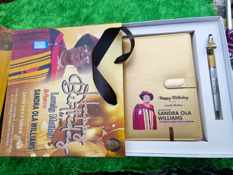 Souvenirs and Gift Sets