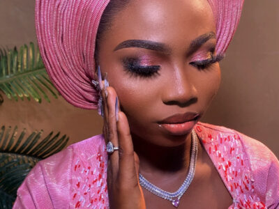 Makeup artist Gele and hairstyling