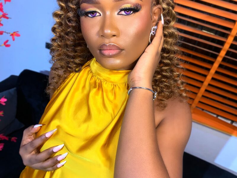 Glam And Crown By Jeffrey