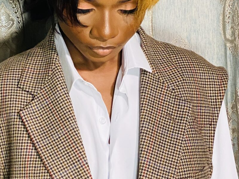 Hairstylist |barber| loctician