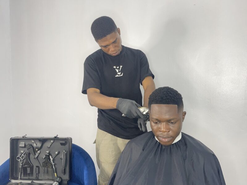 Mobile Barbing services..