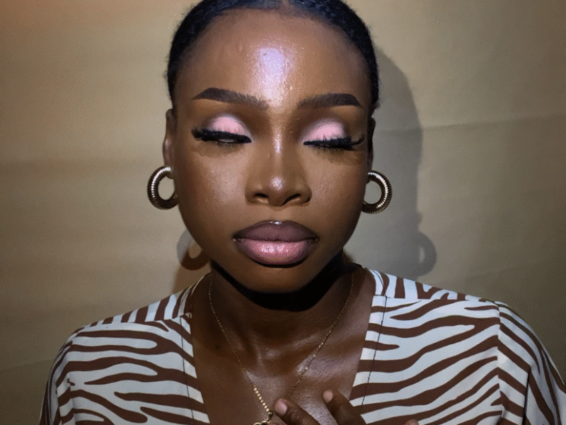 glamwithdebbie.m