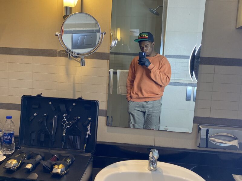 Mobile Barbing services..