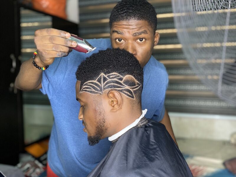 Mobile Barbing services..